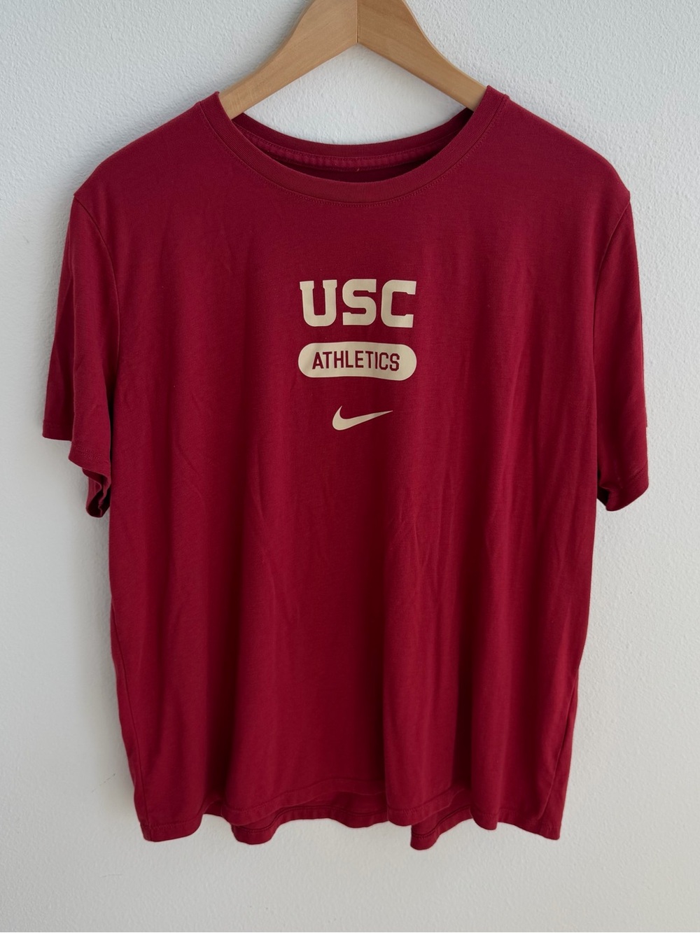Nike USC Trojans Athletics Red Graphic Tee XL